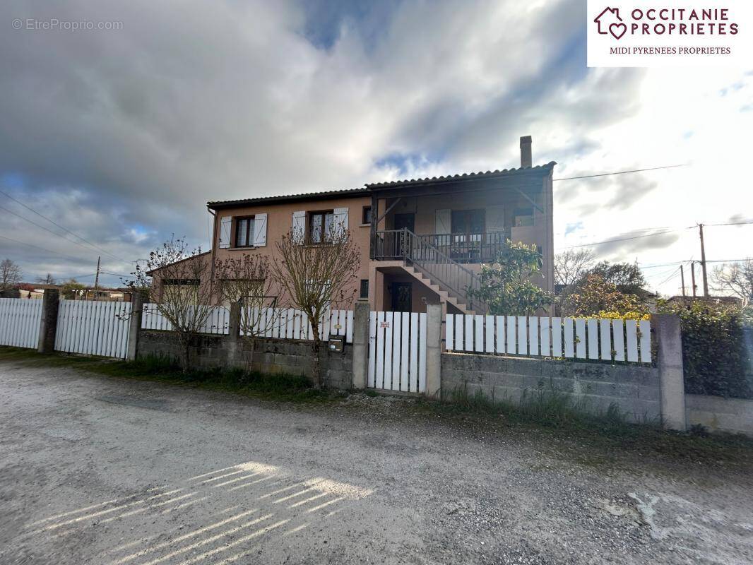 Maison à LAGARDELLE-SUR-LEZE