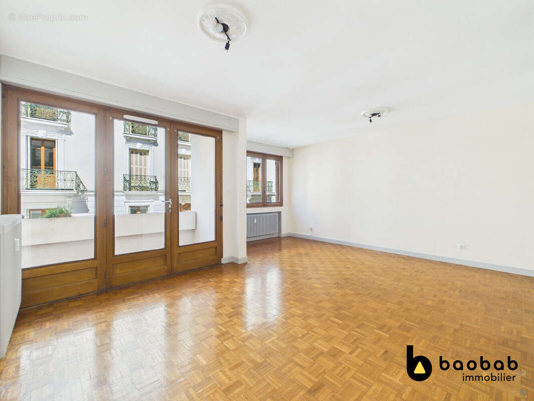 Appartement à AIX-LES-BAINS
