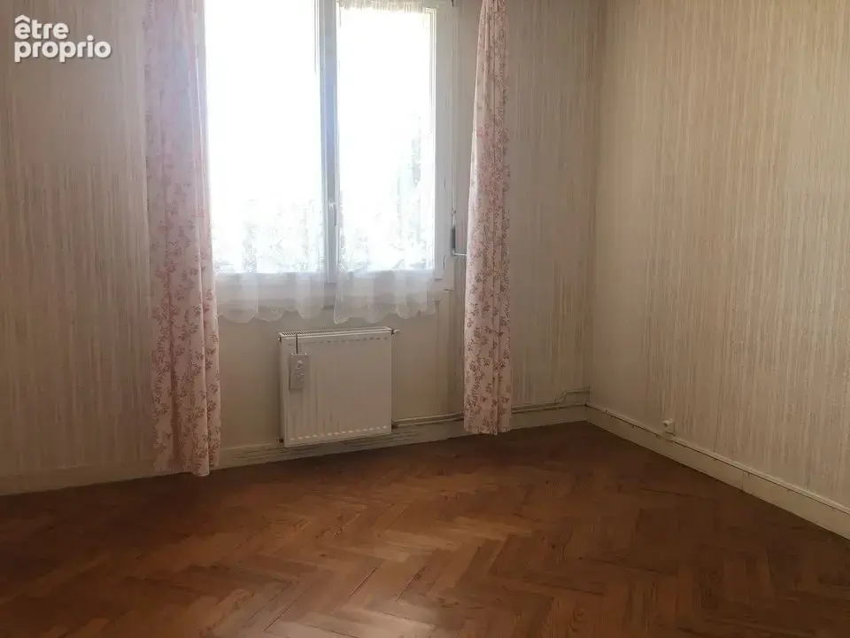 MAISON T4 PAUILLAC JARDIN CALME PROXIMITE COMMERCES ET