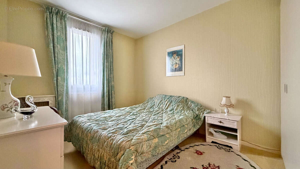 Appartement à CORBEIL-ESSONNES