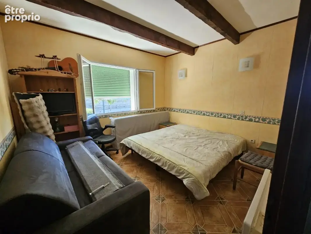 Villa plain pied, dépendance et jardin de 2090m² - photo 29