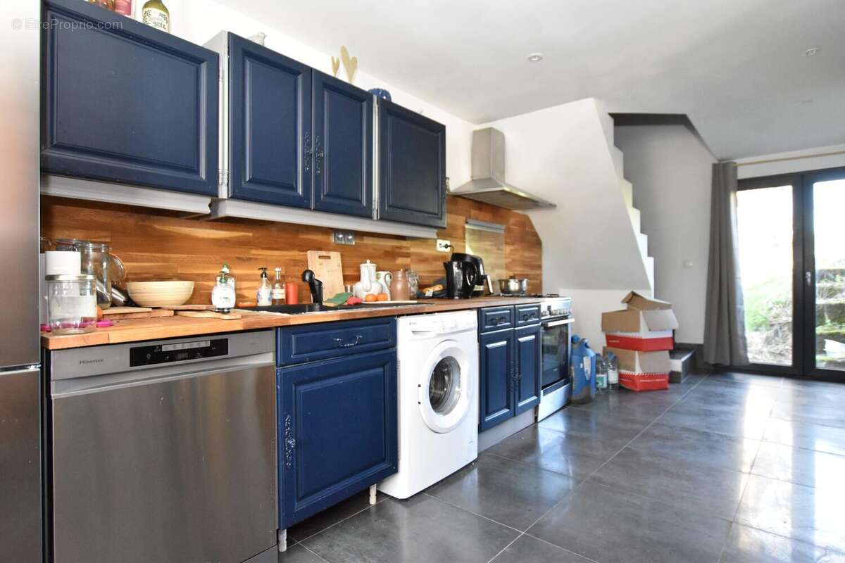 Maison à SAINT-MARTIN-VALMEROUX