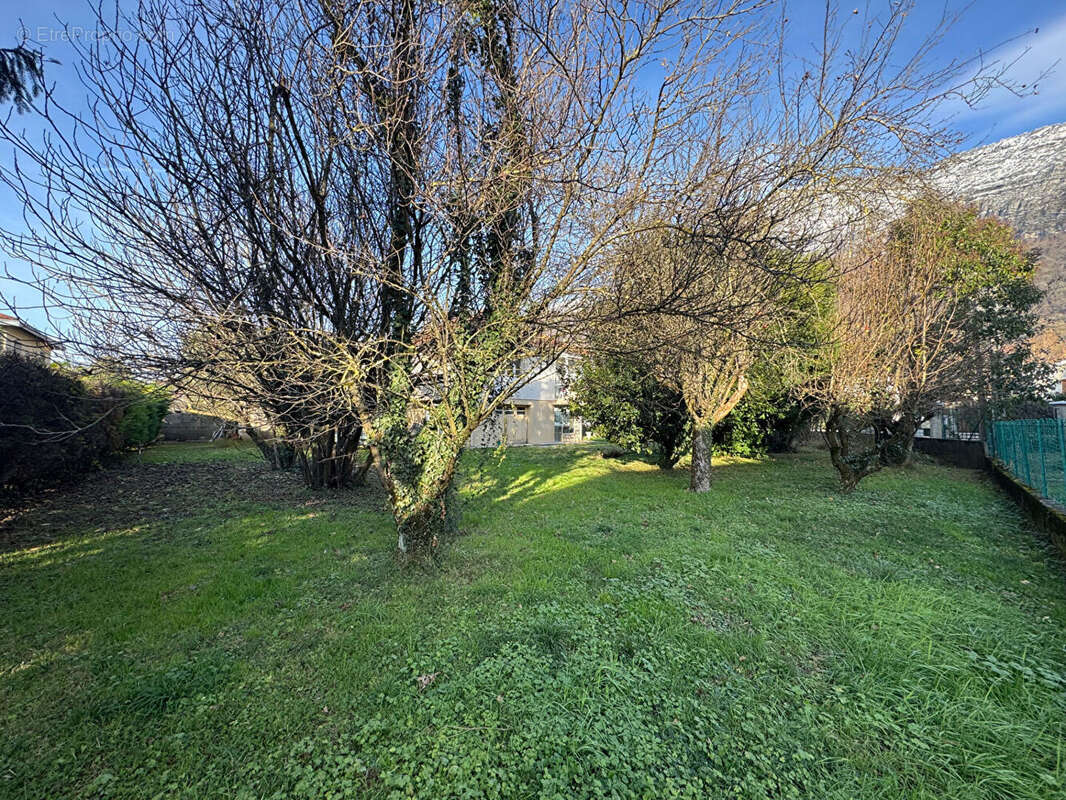 Maison à FONTANIL-CORNILLON