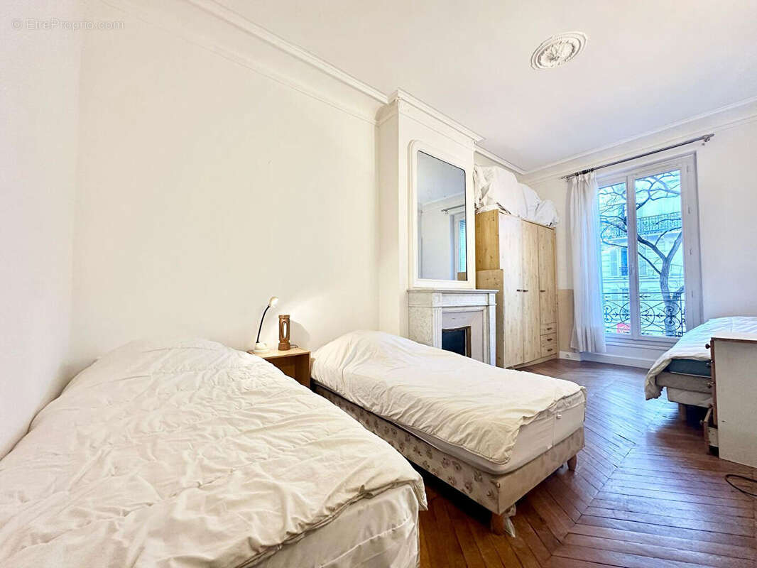 Appartement à PARIS-19E