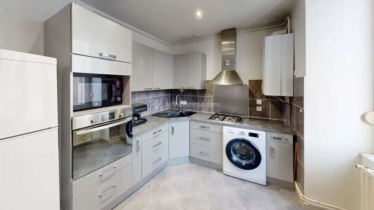 Appartement à SAINTE-COLOMBE