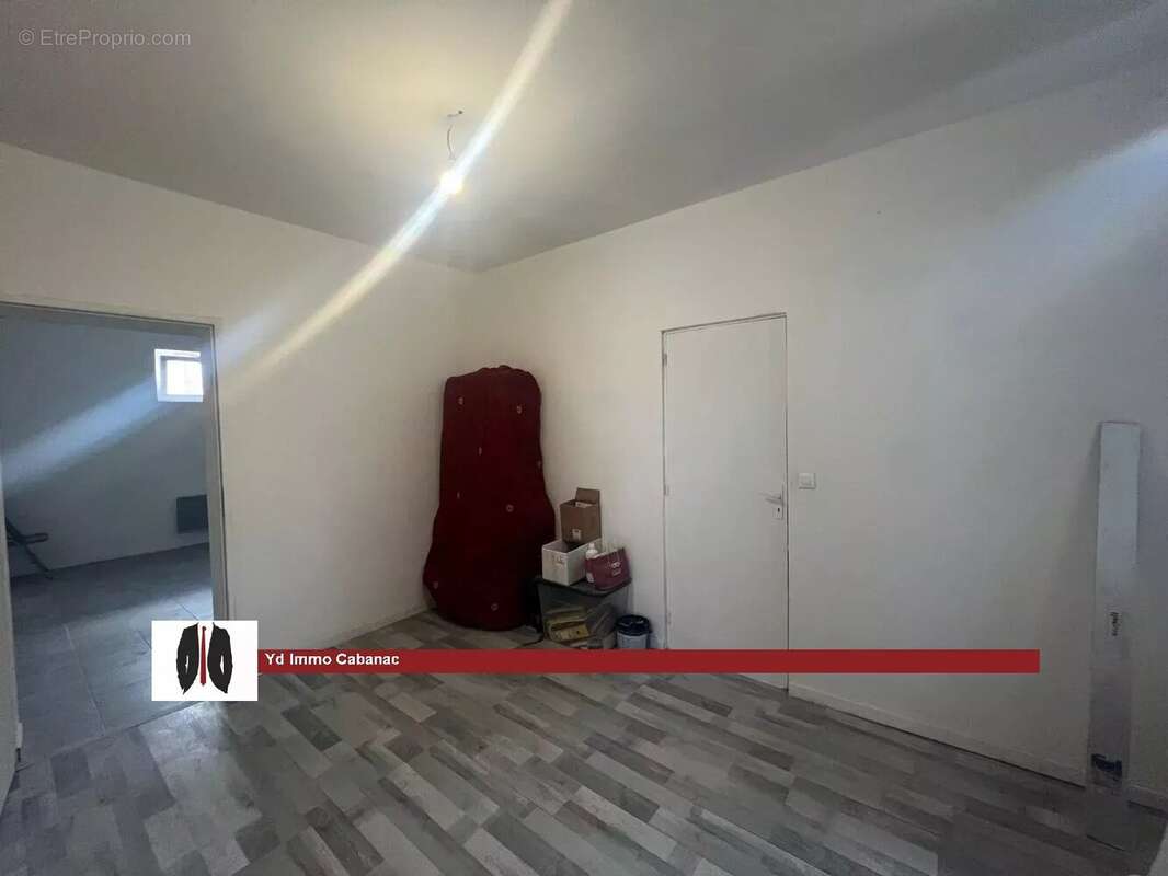 Maison à CABANAC-ET-VILLAGRAINS
