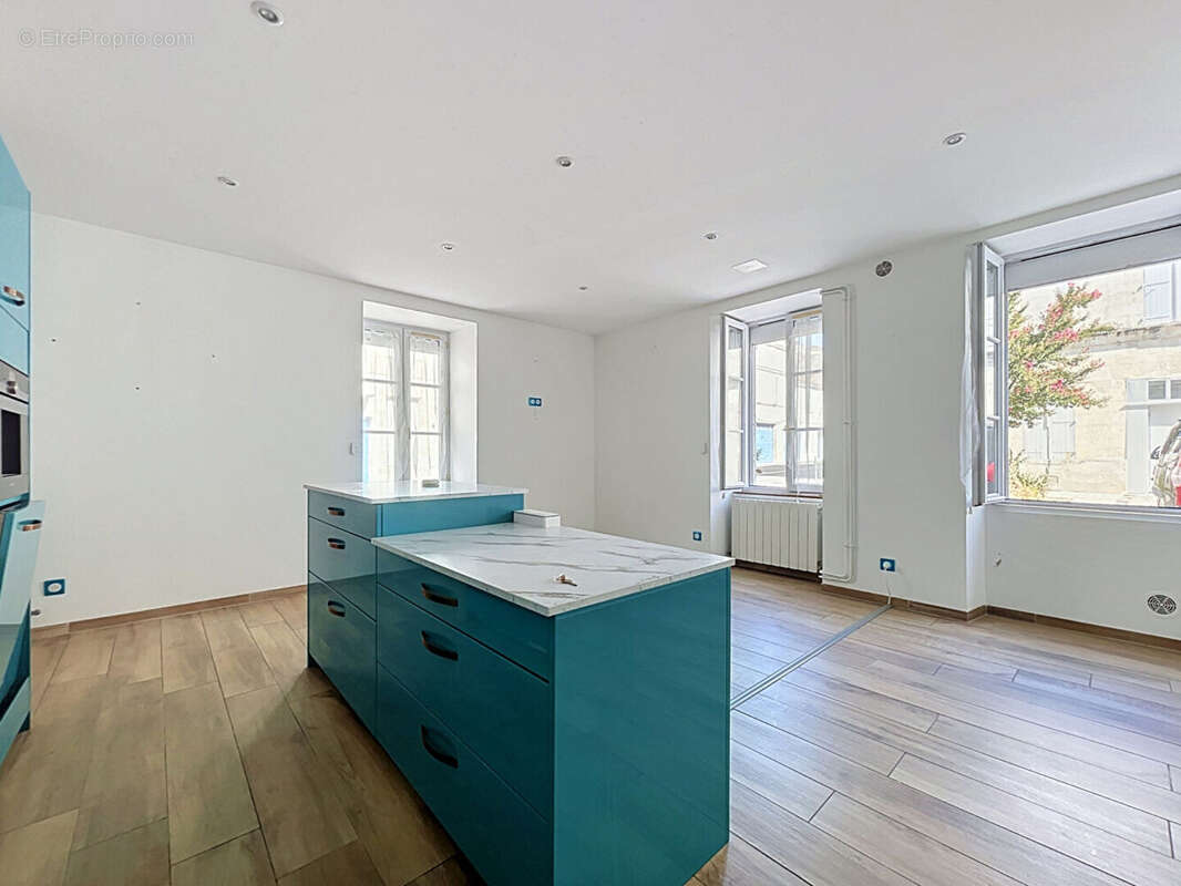 Maison Rochefort - hyper centre - photo 9