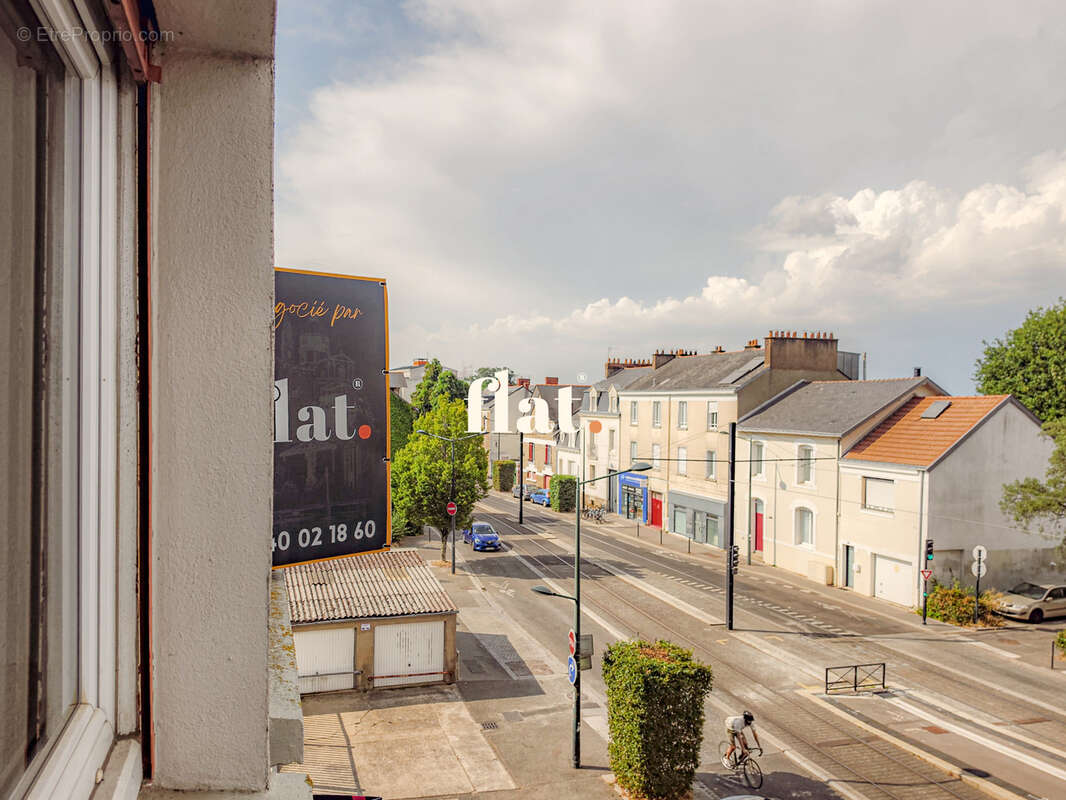 Appartement T3 de 70 m2  - RD POINT DE VANNES - 2 chambres + Cave - photo 27