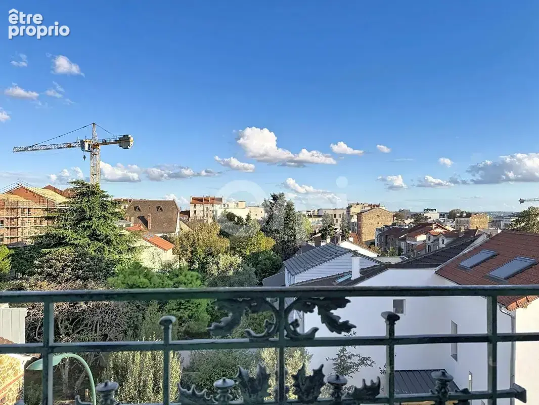 Invest locatif • bel ancien • secteur recherché - photo 4