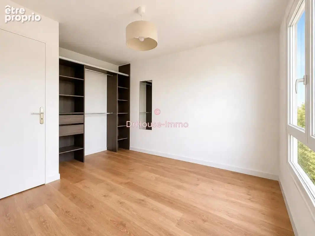Appartement 69 m² à Bagnolet  - photo 6