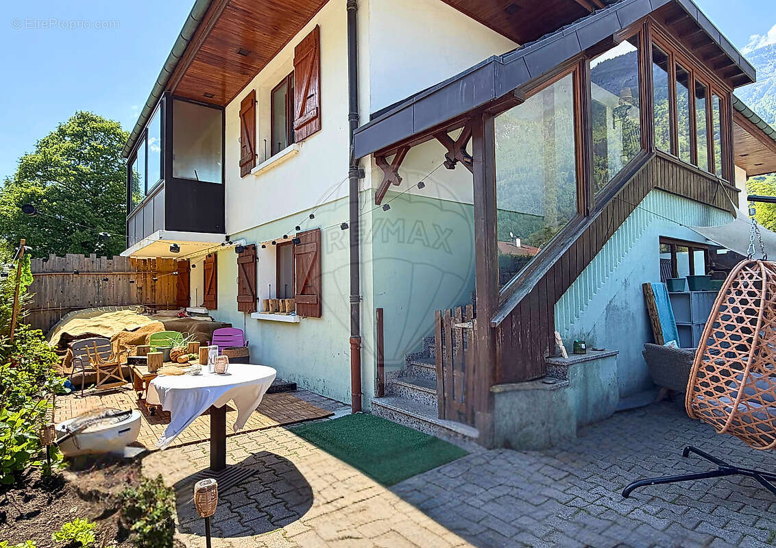 Maison à MAGLAND