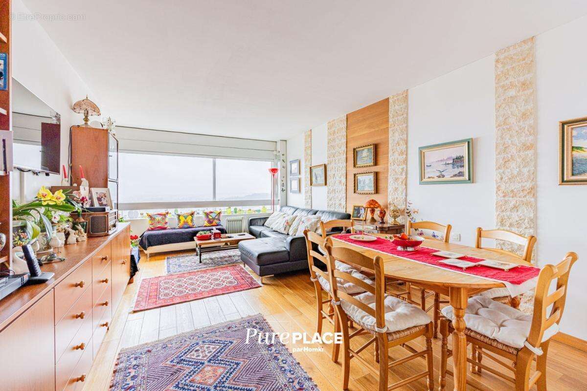 Appartement à PUTEAUX