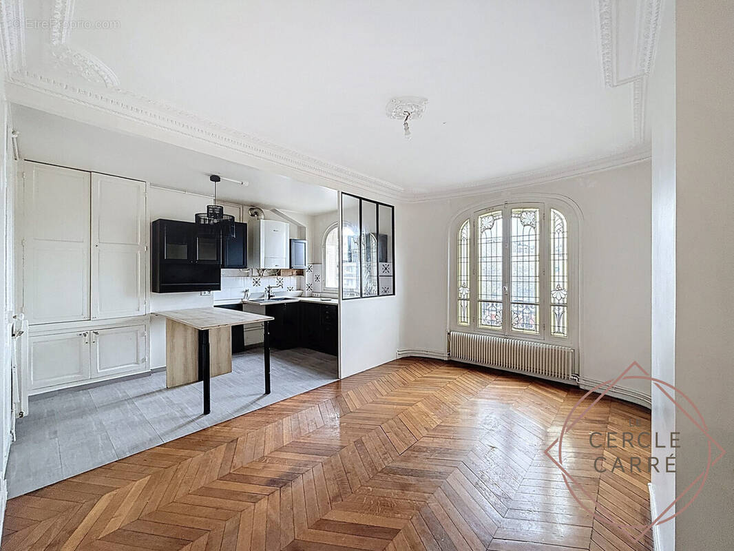 Appartement à PARIS-12E