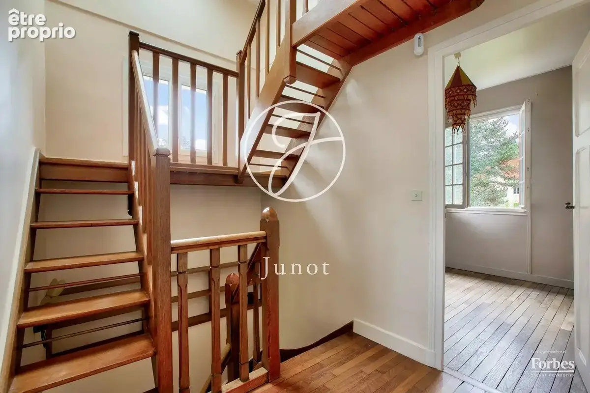 Le Vésinet - Maison - 4 chambres - 145.61m² - Terrain 772m². - photo 13
