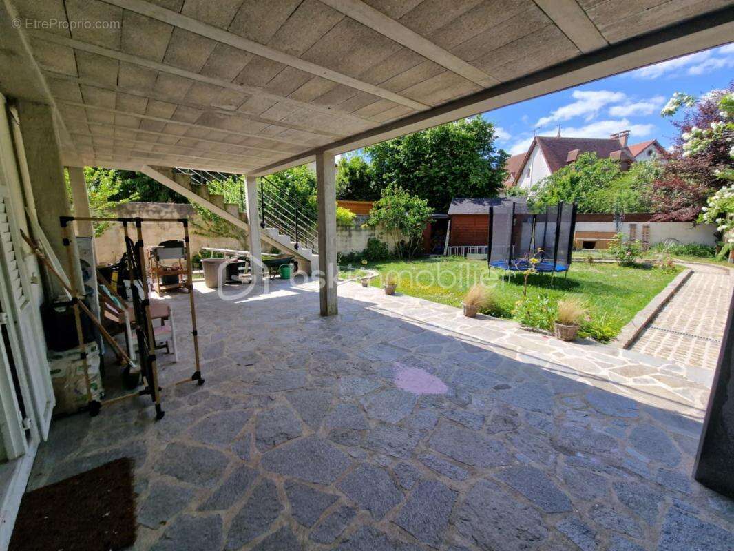 Maison à GOURNAY-SUR-MARNE