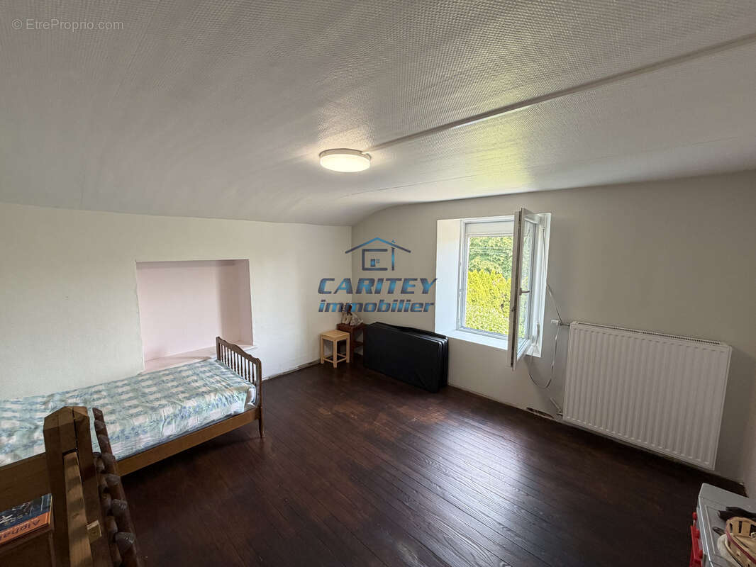 Maison en pierre 112m2 sur terrain de 3044m2 entre lure et melisey - photo 11