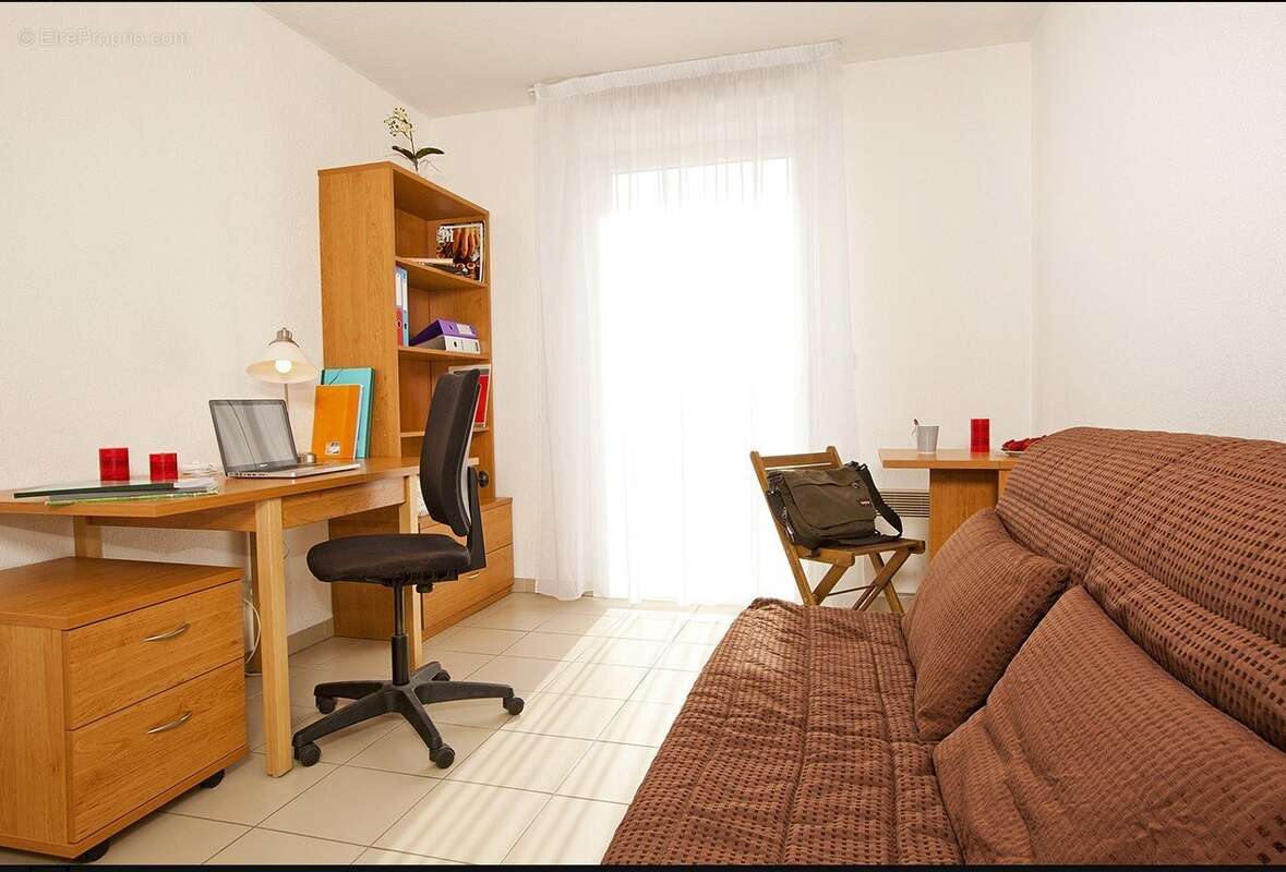 INVESTISSEMENT LOCATIF  Marseille  Résidence Étudiante Les Estudines De Provence - 6,07 % de rentabilité - photo 4