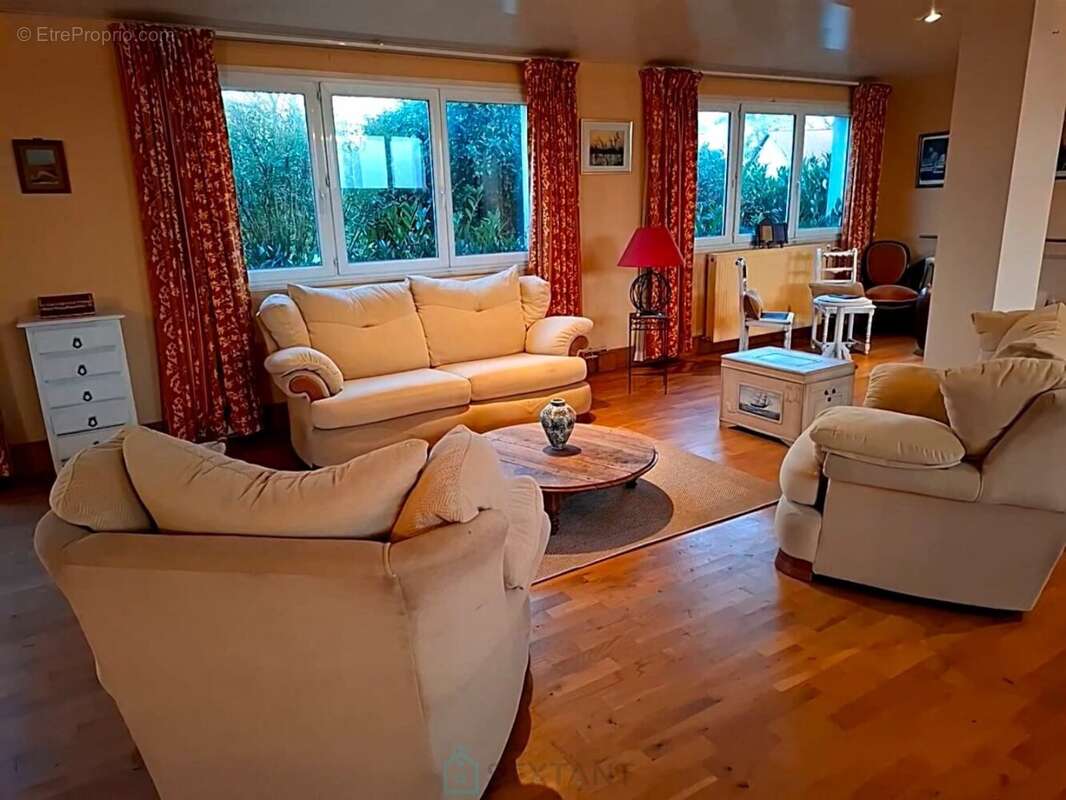 Maison à PRE-EN-PAIL