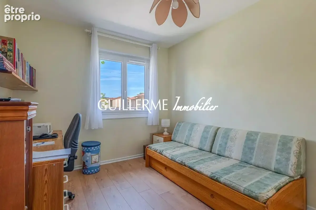 Maison Familiale avec Piscine à Dardilly - photo 11