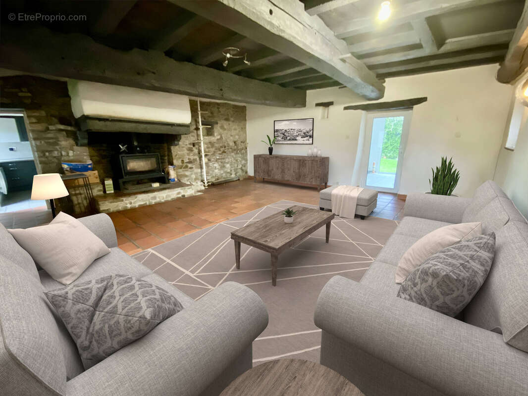 Maison à LA COUYERE