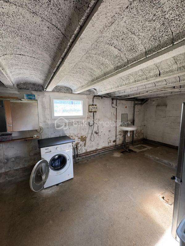 Maison de caractère à rénover – Séjour lumineux et jardin de 500 m² - photo 9