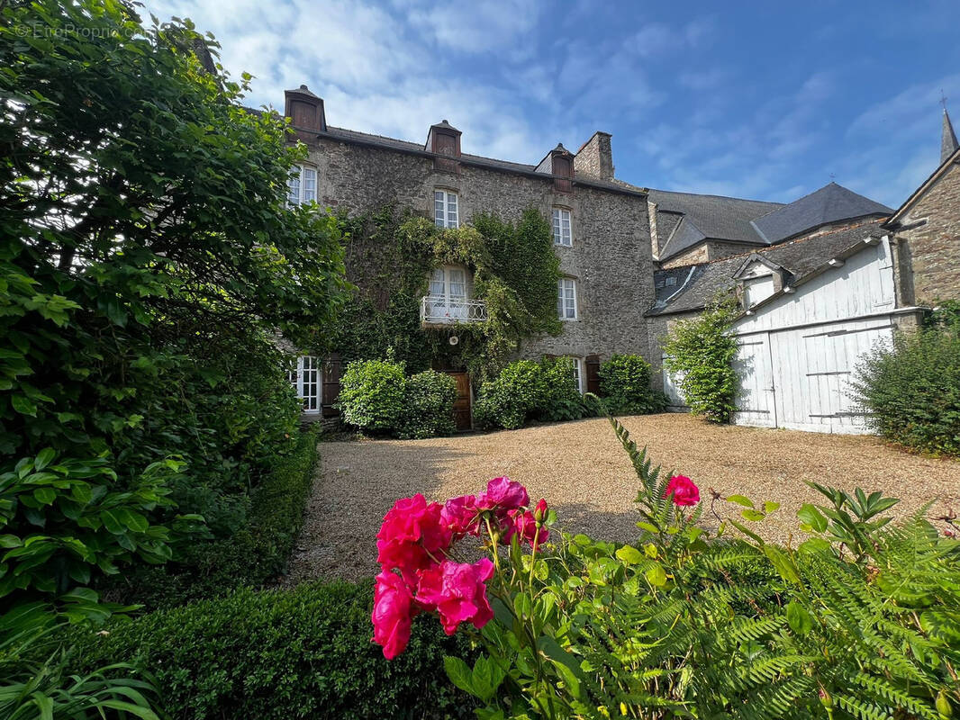 Maison à CORSEUL