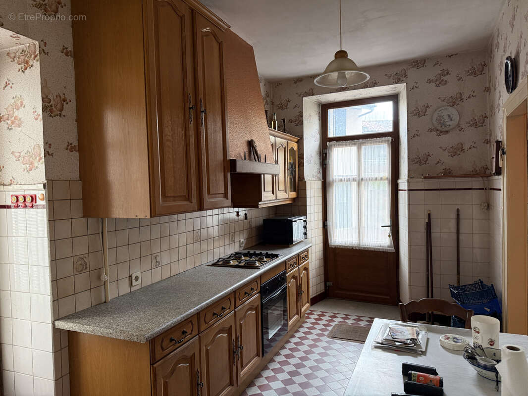 Maison à MARTRES-TOLOSANE