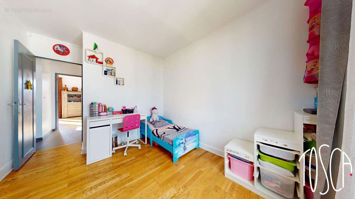 Appartement à CHOISY-LE-ROI