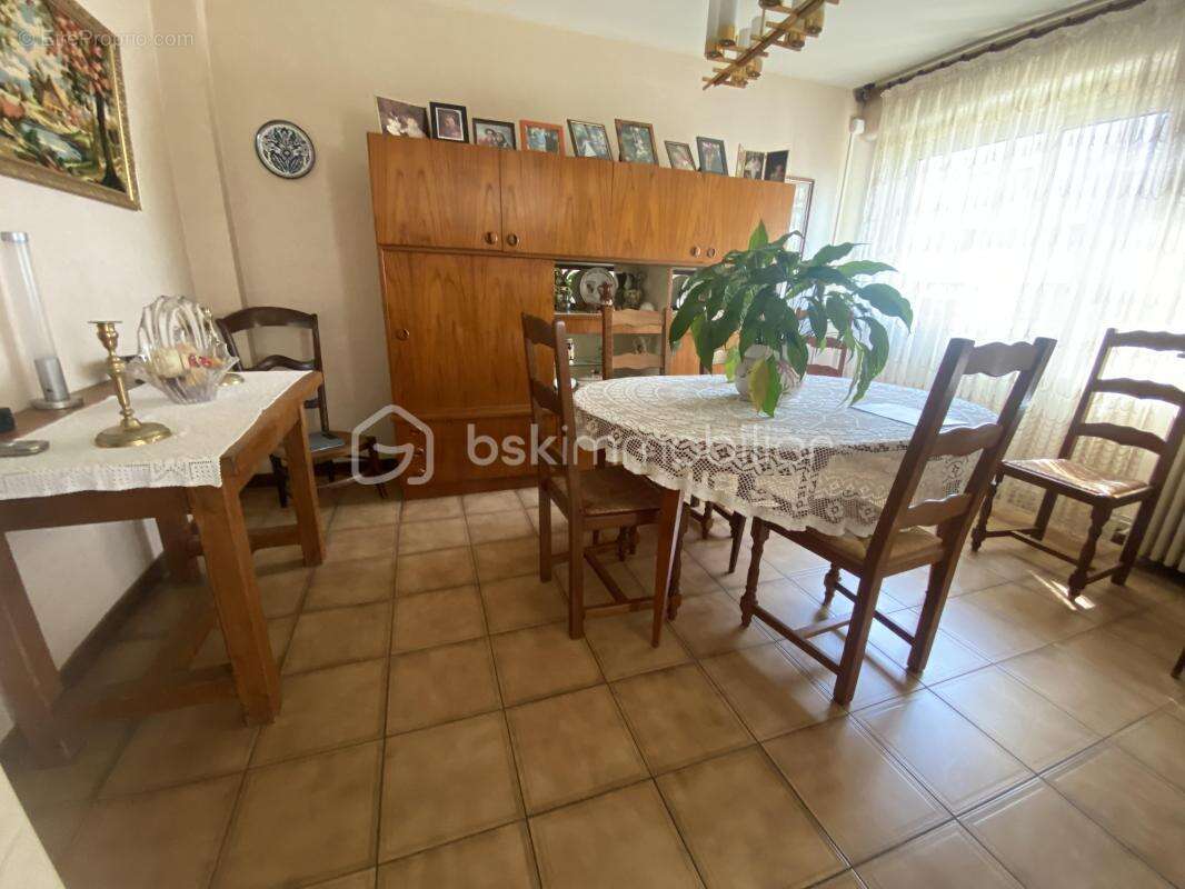 Maison à CASTELGINEST