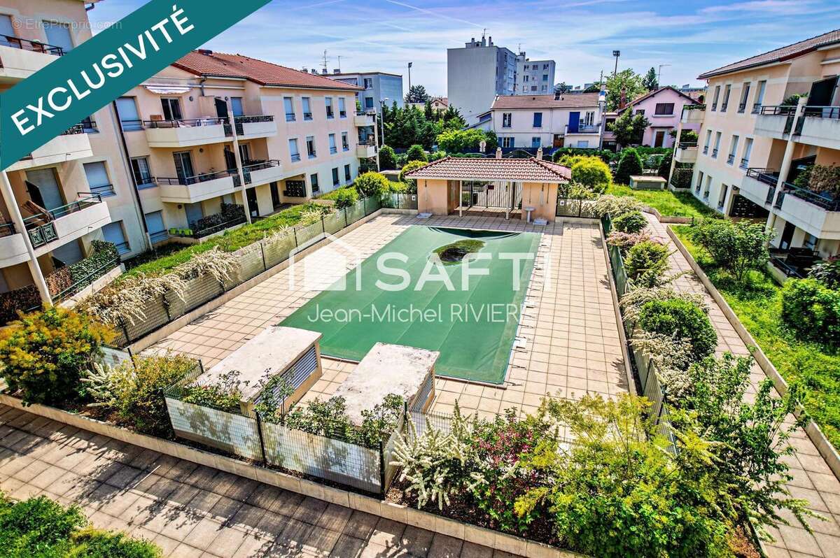 Photo 2 - Appartement à LYON-8E