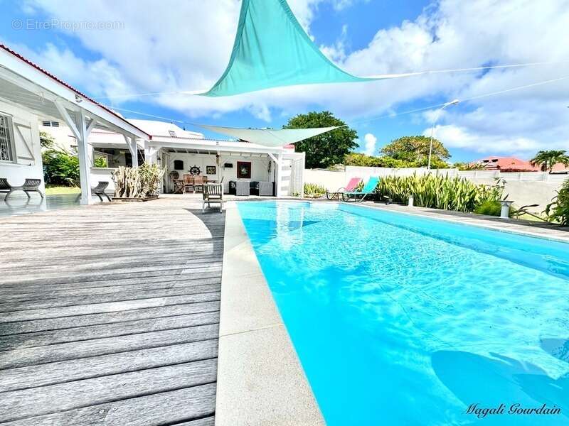 Maison à SAINT-FRANCOIS