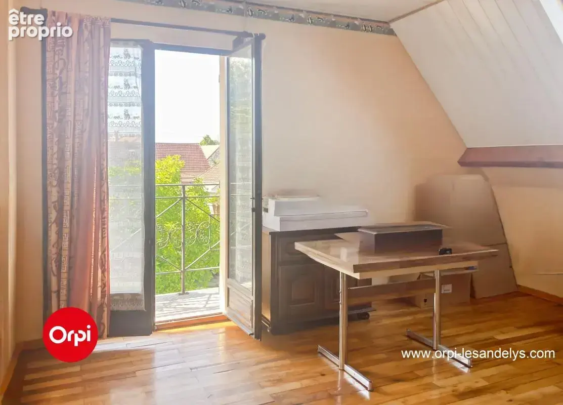 Maison traditionnelle à Vendre - Vallée de Seine - 4 chambres - sous-sol total - photo 13