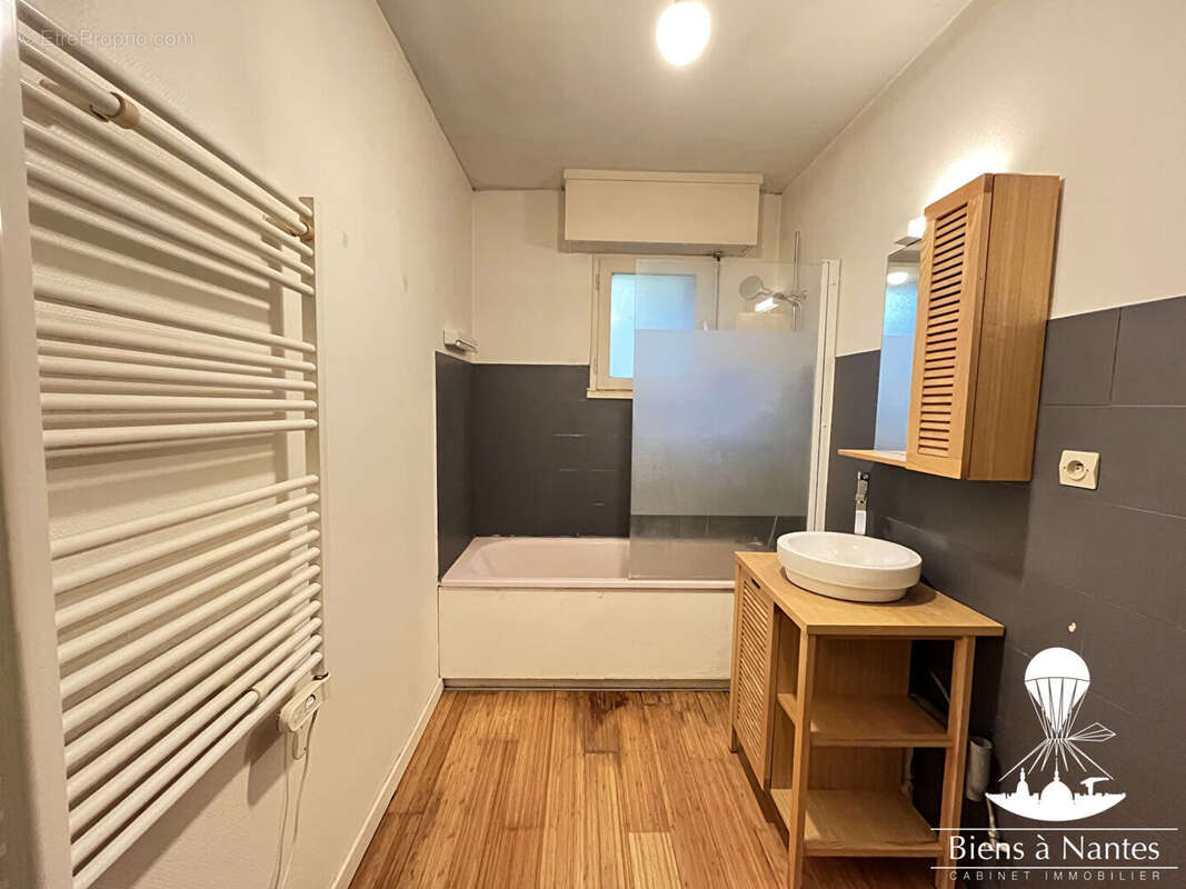 Appartement à NANTES