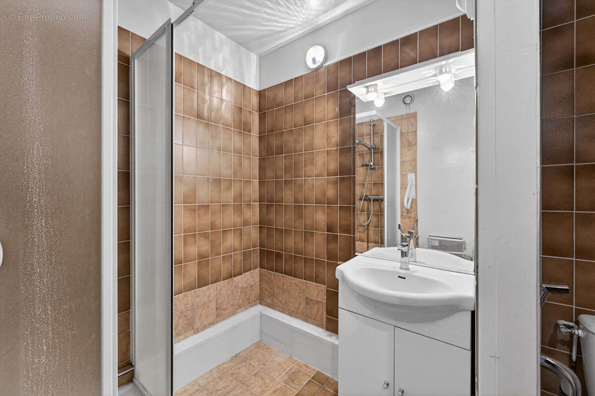 Appartement à PARIS-12E