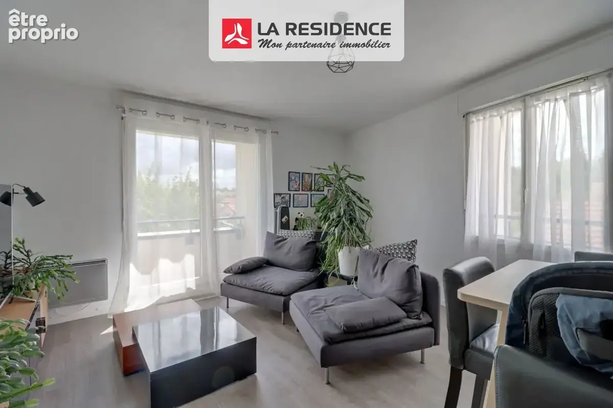 Appartement 4 pièces 74 m² à vendre à Verneuil-Sur-Seine (78480) - photo 2