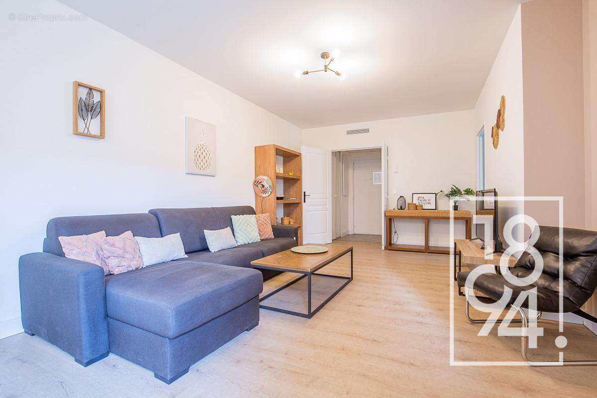Appartement à MARSEILLE-8E