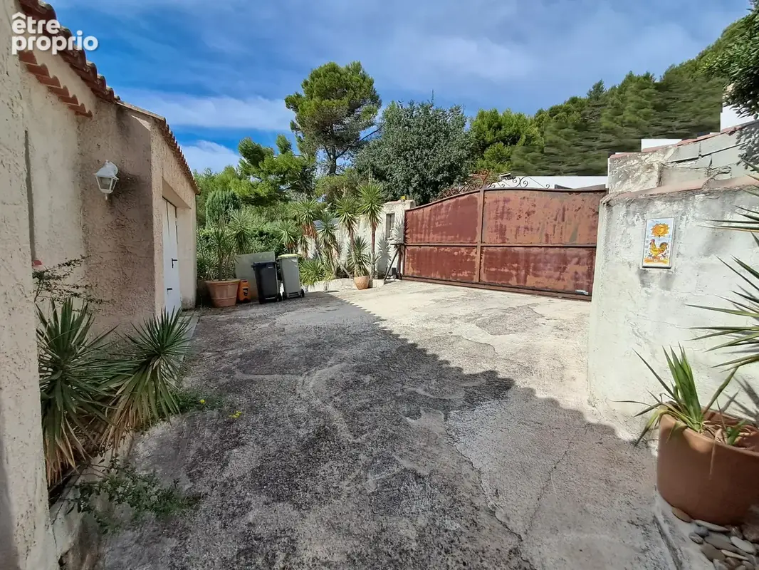Carnoux-en-provence   grande maison 201 m2   3 logements   piscine   grand garage   vue dégagée - photo 31