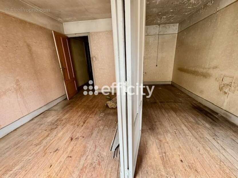 Appartement à THIERS