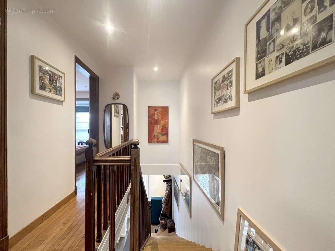 Maison à SAINT-MAUR-DES-FOSSES