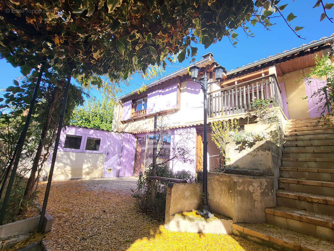 Maison à L&#039;ESCALE