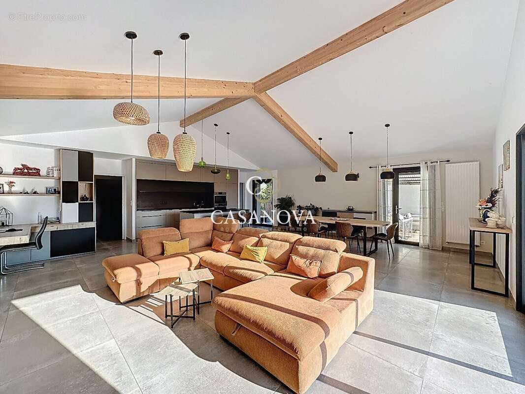 Maison et appartement indépendant sur vaste terrain arboré - photo 4