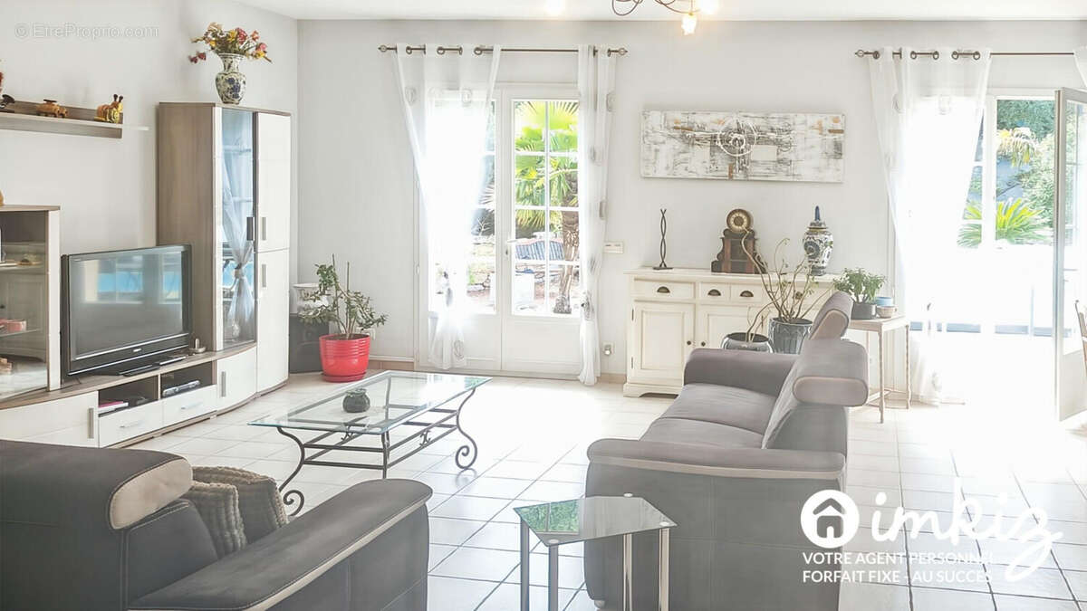 2 Maisons de plain pied de 9 et  4 pièces piscine - photo 5
