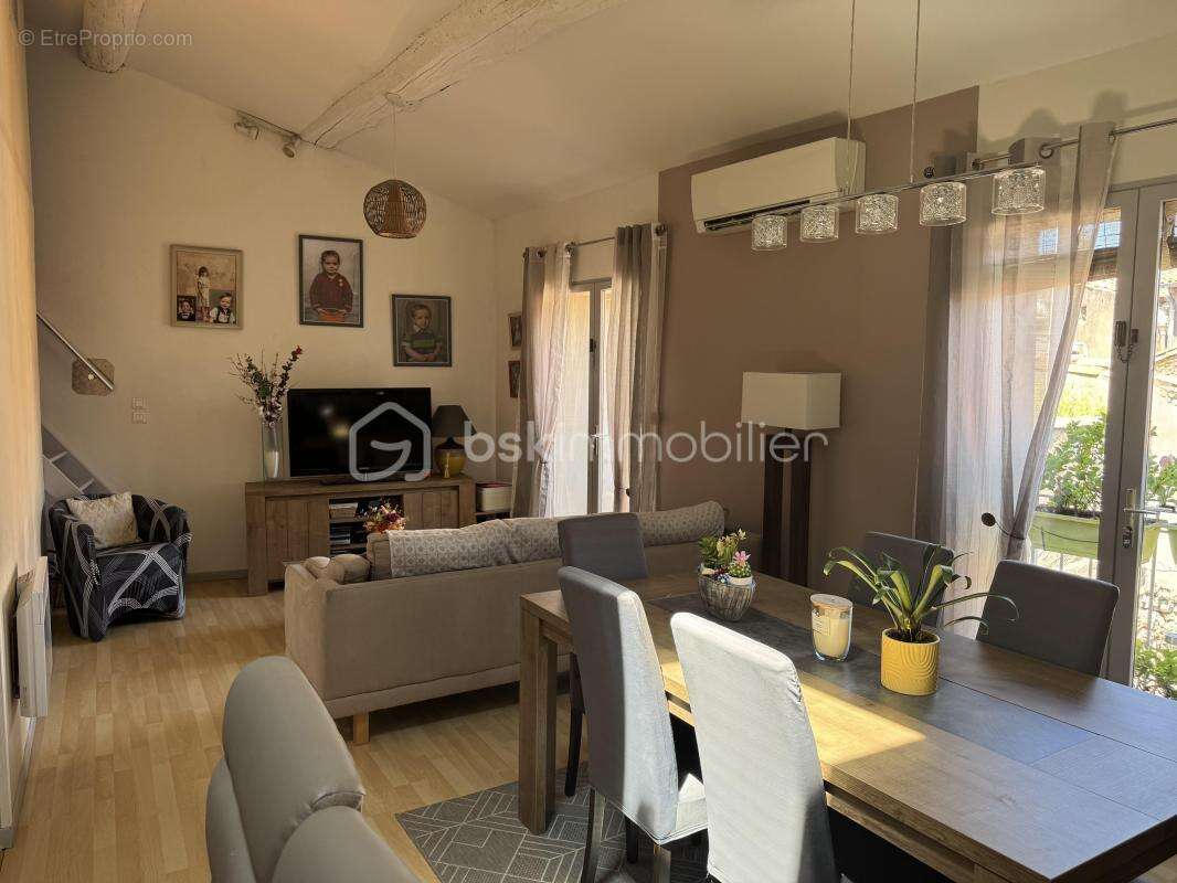 Appartement à LEZIGNAN-CORBIERES