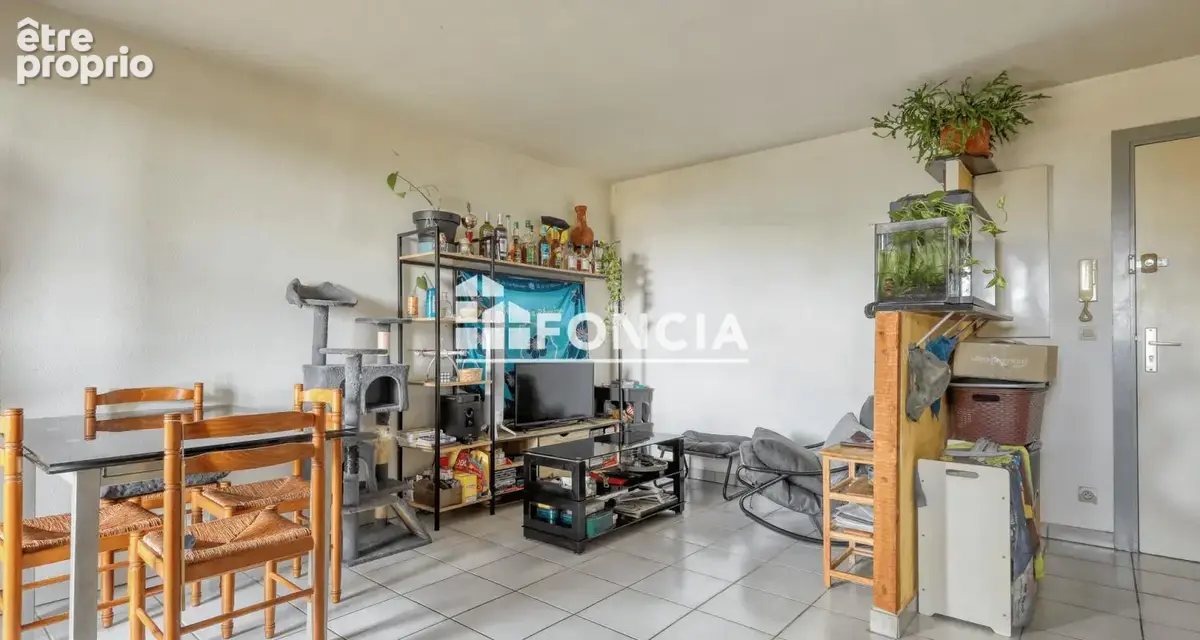 TOULOUSE LES VITARELLES : Bel appartement avec piscine et tennis en dernier étage - photo 5