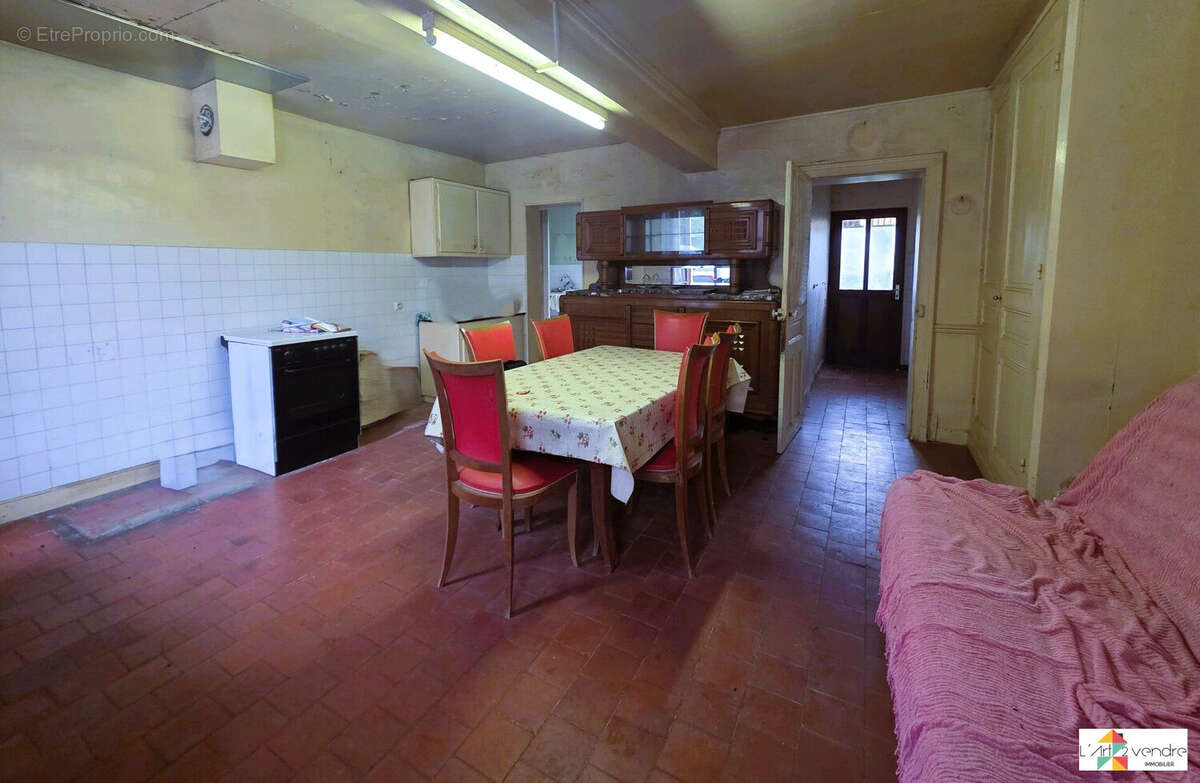 Maison à BLERANCOURT