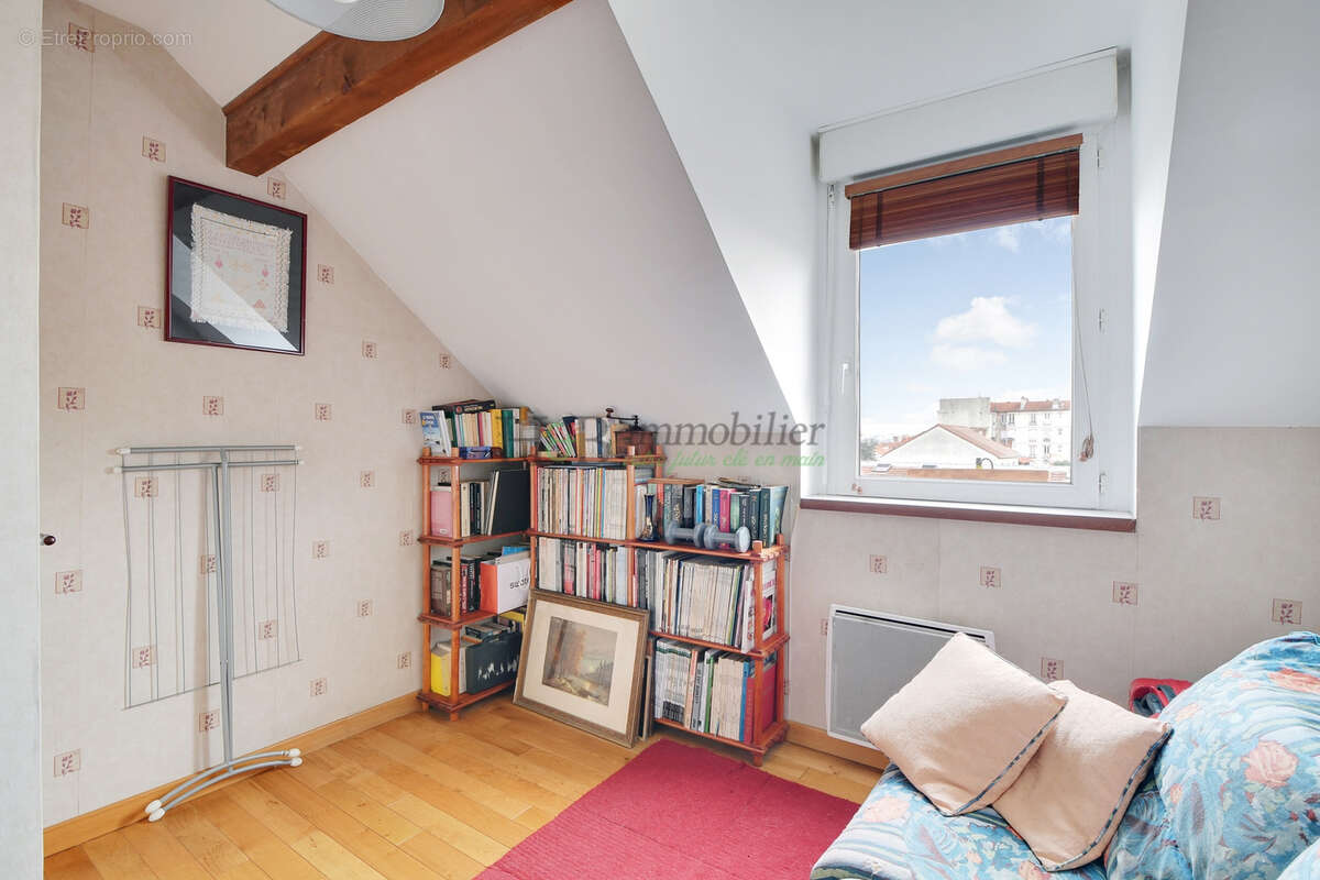 Appartement à MAISONS-ALFORT