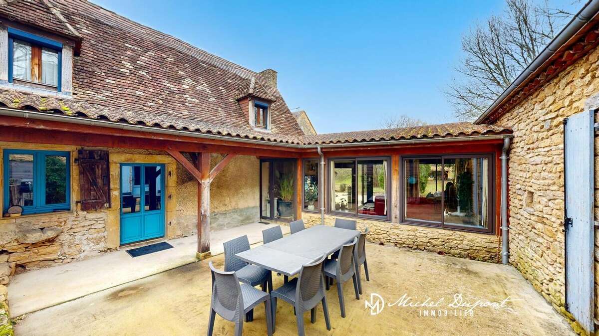 Photo 8 - Maison à LE BUISSON-DE-CADOUIN