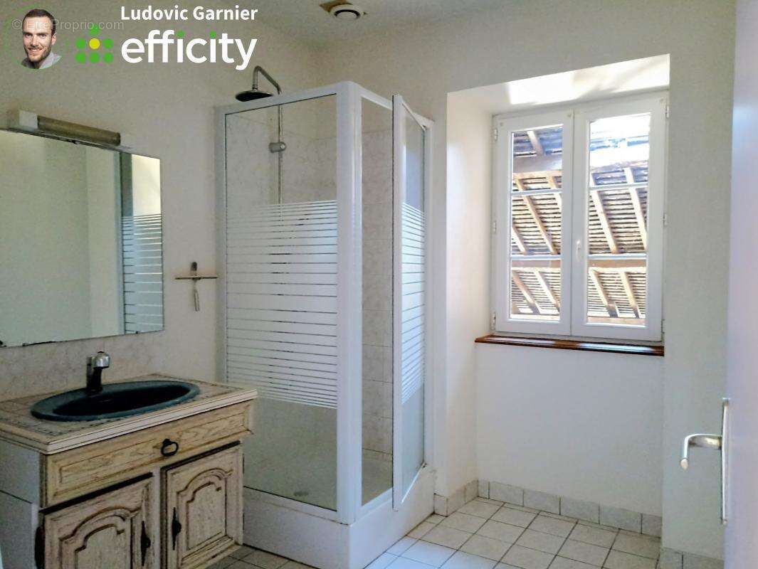 Maison à LE TEILLEUL