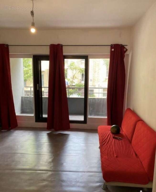 Appartement à PARIS-20E