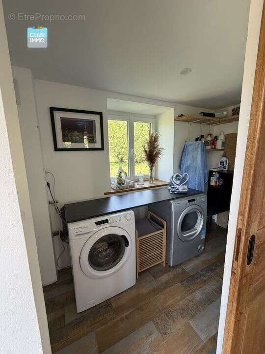 A la salle 10 km de macon en bourgogne maison en pierres a - photo 12